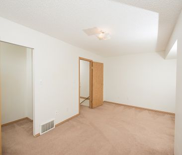 Grove Estates - Photo 5