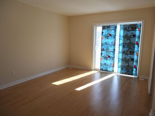 For Lease - 15 Cathedral High Street, Markham, Ontario - Photo 1