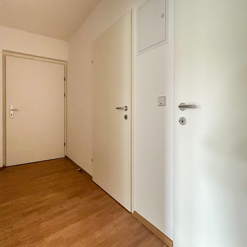 Mitten im 8. Bezirk | 5.OG | 2 Zimmer | 8m² Balkon | ab sofort - Photo 1