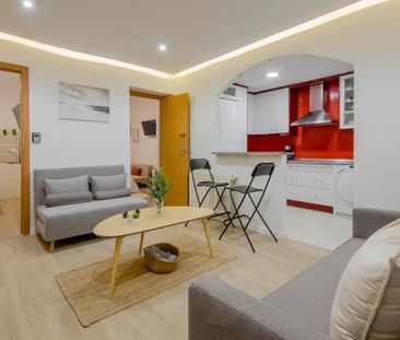 Ronda de Atocha, Madrid, Community of Madrid 28012 - Photo 2