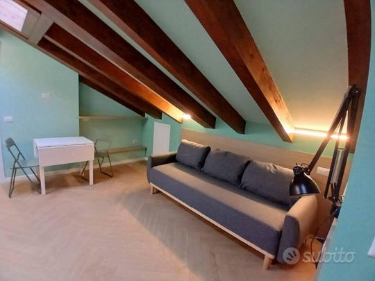 Appartamento di 30 m² a Milano - Photo 1