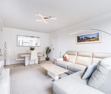 2 bedroom apartment to rent - Photo 3