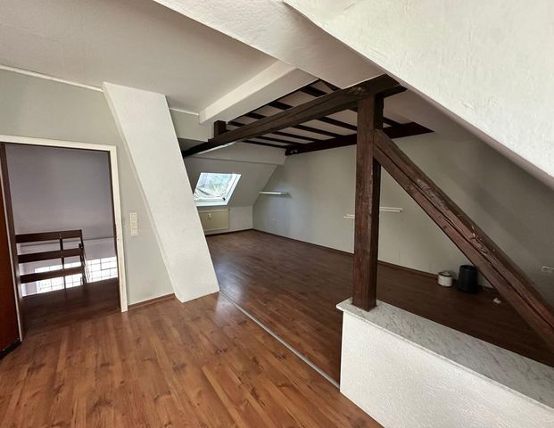 90qm Dachgeschosswohnung in Mengerskirchen - Foto 1