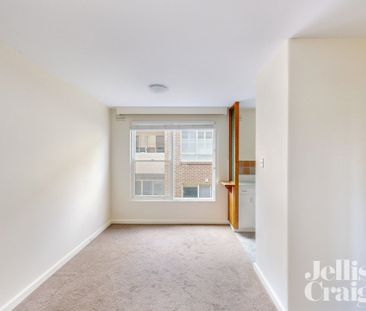 8/162 Barkers Road, Hawthorn - Photo 6