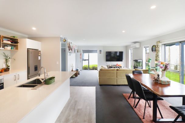 Wainui Living - Photo 1