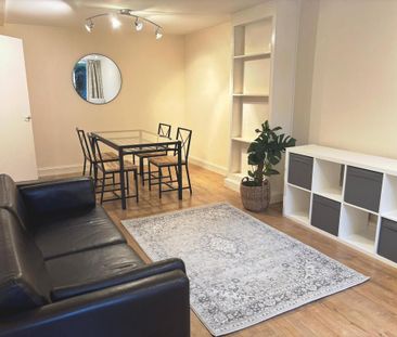 2 bedroom maisonette to rent - Photo 2