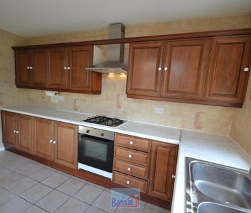 3 bedroom semi-detached house to rent - Photo 4