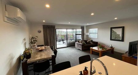 Stylish 2BR Flat Bush Haven! - Photo 3