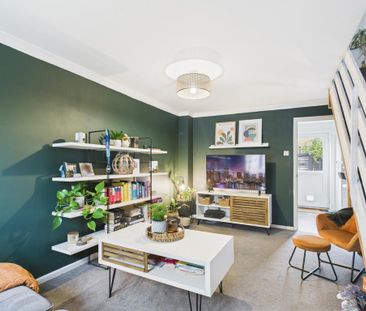 2 bedroom terraced house to rent - Photo 3