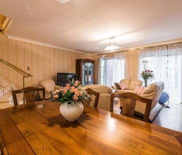 Szereg 300 m2, 6 pokoi, Klecina - Zdjęcie 4