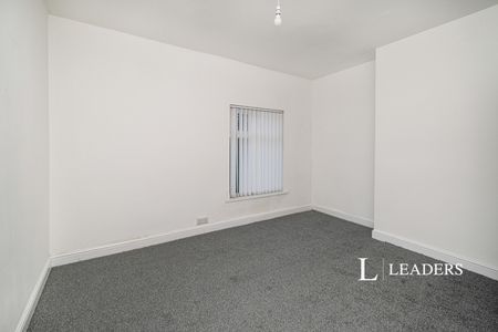 2 bedroom house to rent Lee Street, St. Helens, Merseyside, WA9 - Photo 4