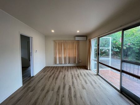 Three bedroom unit for rent - Photo 2