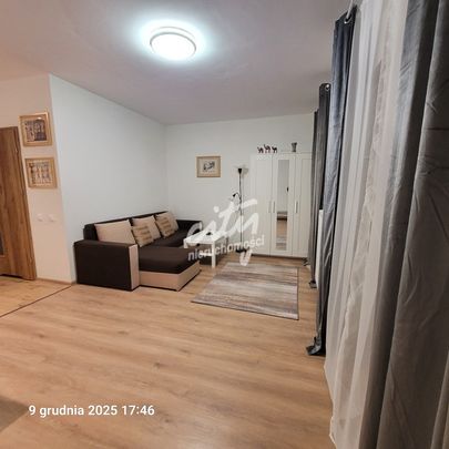 Nowa kawalerka z miejscem postojowym - Photo 1