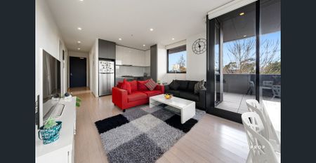 Unbeatable Central Location - Photo 2