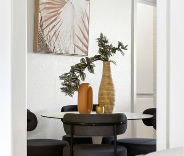 Family Comfort in Prime Glenroy Location - Photo 4