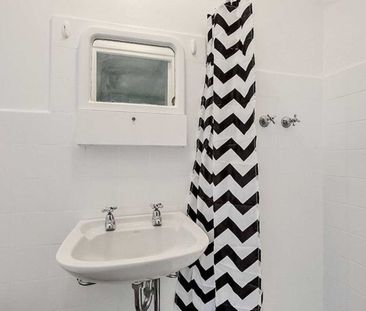 19/7 St. Neot Avenue Potts Point - Photo 5