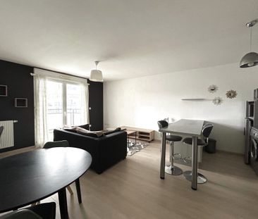 Location Appartement 2 pièces 48m² HEROUVILLE ST CLAIR 14200 - Photo 1