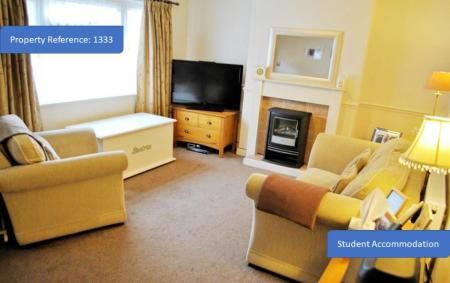 Church Street, Silverdale, ST5 - Photo 1