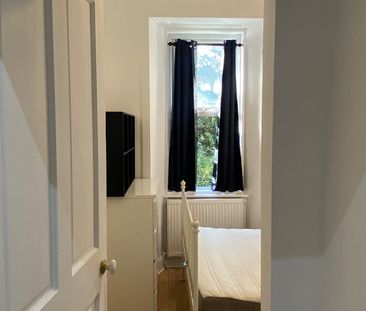 2 Bed Flat, Upper Grove Place, EH3 - Photo 6