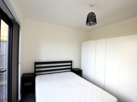 2 bedroom detached house to rent - Photo 2