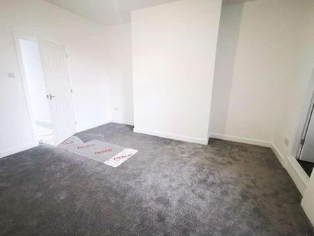 Bensham Crescent, Gateshead, NE8 - Photo 4