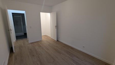 location Appartement F2 DE 42.4m² À ASNIERES - Photo 3