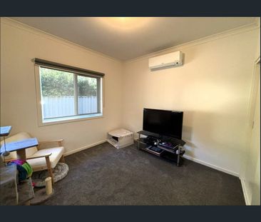 Comfort, Convenience and Space to Unwind - Photo 1