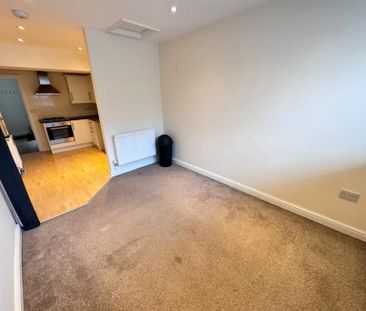 1 Bedroom Apartment Available Arranging tenancy - Photo 4