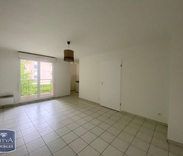 Location Appartement 2 pièces 43m² ELBEUF 76500 - Photo 4