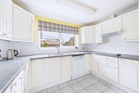 2 bedroom bungalow to rent - Photo 5