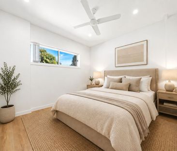 Perfectly Designed for Low-Maintenance Living ! - Photo 2