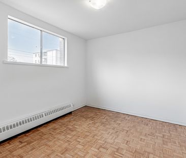 For Lease - 165 Colborne Avenue Unit# 405, Richmond Hill, Ontario - Photo 5