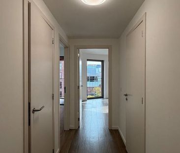 Appartement te huur in Brussel voor € 1.100 met 1 slaapkamer - Photo 1