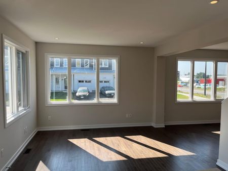 For Lease - 570 Oldenburg Avenue, Stittsville - Munster - Richmond, Ontario - Photo 3