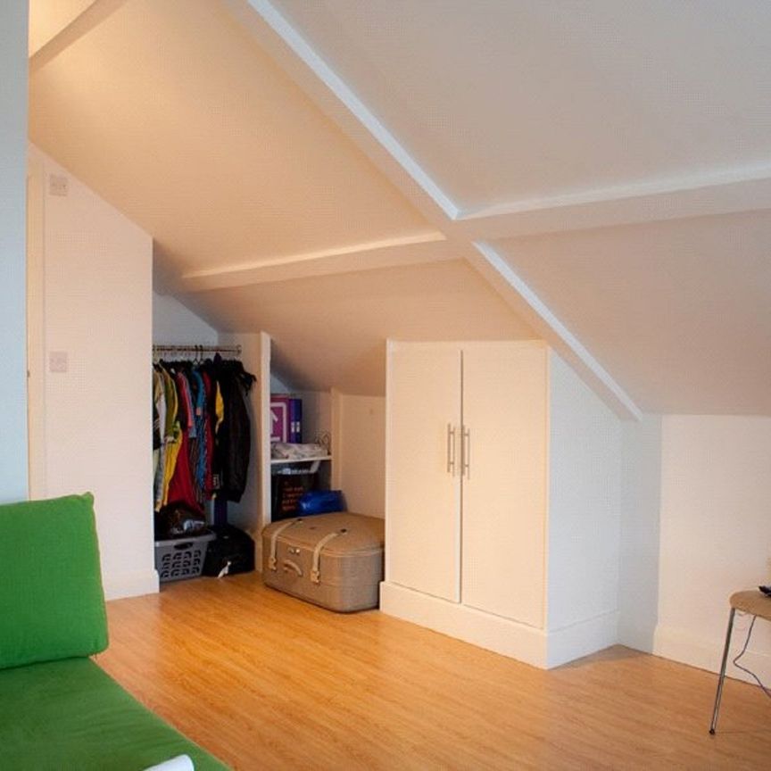 28 Bath Street, Huddersfield, HD1 - Photo 1