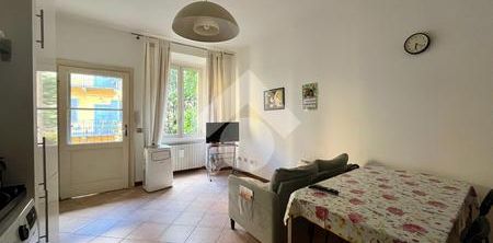 Bilocale in affitto - Photo 2
