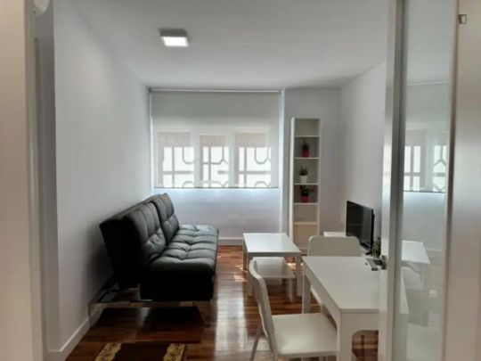 Piso en alquiler en Bellas Vistas - Photo 1