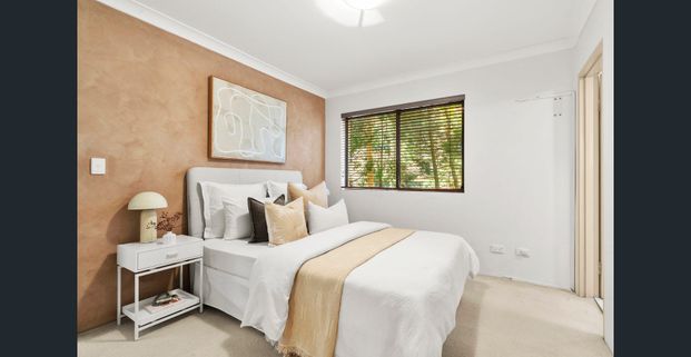 Modern Comfort and Low-Maintenance Living - 9 month lease on offer - Photo 1