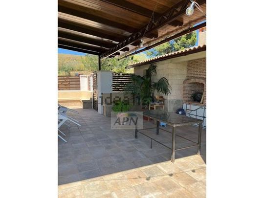 Alquiler de casa o chalet independiente en Carretera Vieja - Photo 1