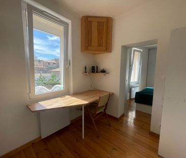 Location Appartement 2 pièces 51m² SETE 34200 - Photo 3