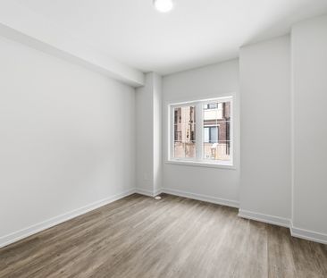 For Lease - 12 Mermot Lane, Richmond Hill, Ontario - Photo 5