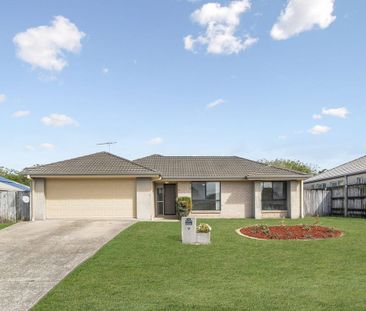 Refined Living - Where Comfort and Space Meet Contemporary Style! - Photo 5