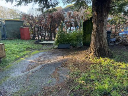 1 bedroom semi-detached house to rent - Photo 4