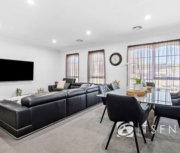 Stylish Living in Kennington - Photo 1