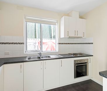 3/4 Lambert Grove, St Kilda East VIC 3183 - Apartment For Rent | Do... - Photo 1