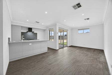 Brand New Two Bedroom Dual Living Property! - Photo 4