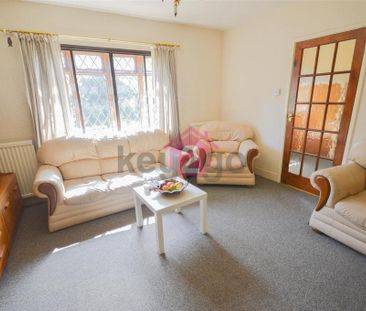 3 bedroom semi-detached house to rent - Photo 4