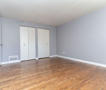 For Lease - 23 Fidelia Crescent, Brampton, Ontario - Photo 3