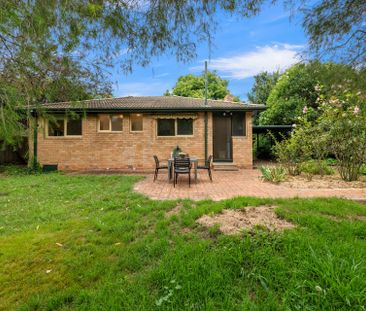 7 Bates Street, Dickson ACT 2602 - House For Rent | Domain - Photo 1