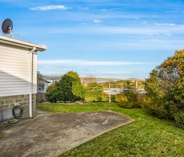 Large Family Home - Photo 1